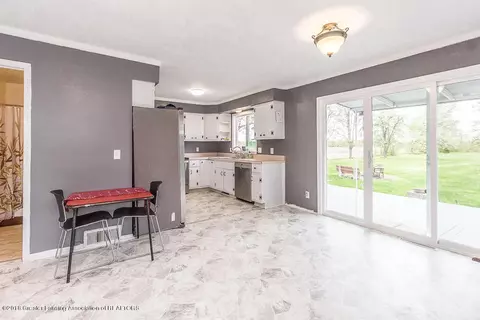 14780 Francis Rd, Lansing, MI 48906 photo 6