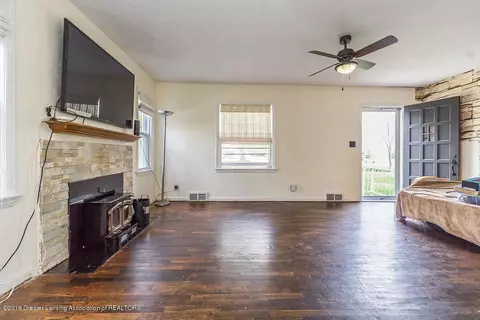 14780 Francis Rd, Lansing, MI 48906 photo 8