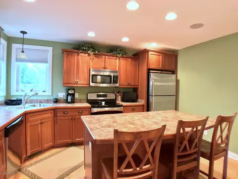5472 Earliglow Ln, Haslett, MI 48840 photo 10