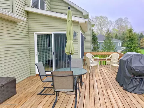 5472 Earliglow Ln, Haslett, MI 48840 photo 33