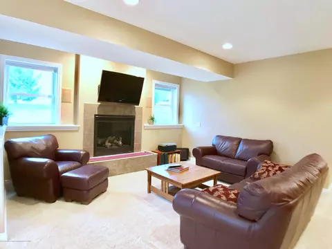 5472 Earliglow Ln, Haslett, MI 48840 photo 25