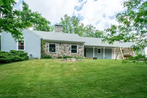 12350 W Herbison Rd, Eagle, MI 48822 photo 4