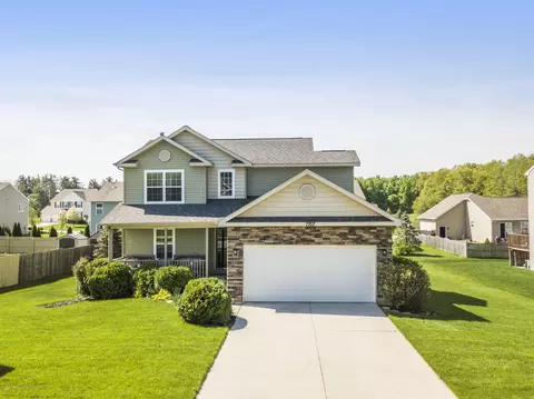 7707 Madrid Drive Dr, Lansing, MI 48917 photo 2
