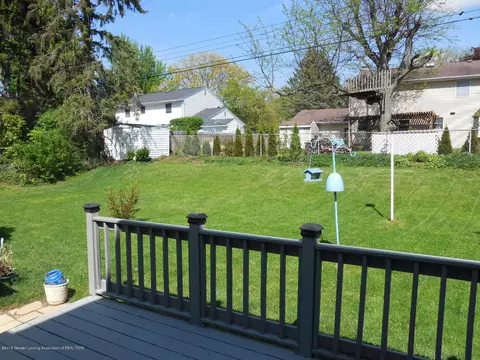 1422 Maycroft Rd, Lansing, MI 48917 photo 23