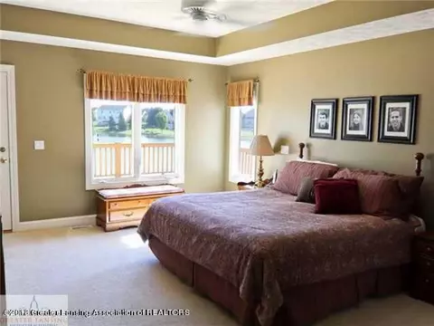 12825 Paradise Dr, Dewitt, MI 48820 photo 17