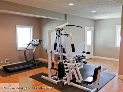 12825 Paradise Dr, Dewitt, MI 48820 photo 24