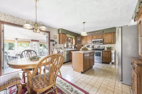 13240 Tucker Dr, Dewitt, MI 48820 photo 10