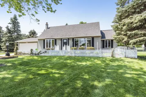 13240 Tucker Dr, Dewitt, MI 48820 photo 40