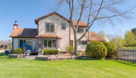 3237 E Broadmoor Dr, Lansing, MI 48906 photo 26