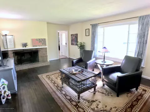 5367 Marsh Rd, Haslett, MI 48840 photo 6