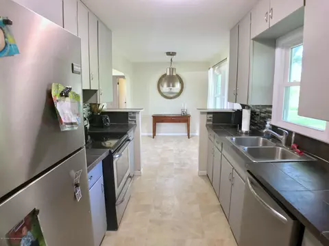 5367 Marsh Rd, Haslett, MI 48840 photo 11