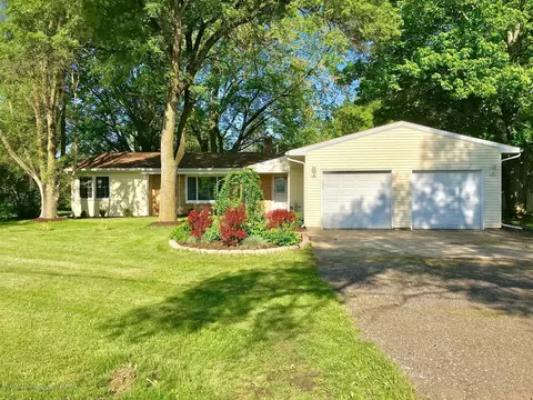 5367 Marsh Rd, Haslett, MI 48840 photo 2