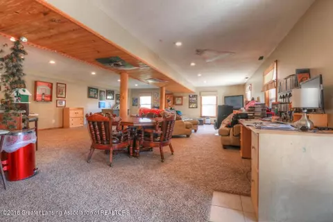 1977 W Herbison Rd, Dewitt, MI 48820 photo 18