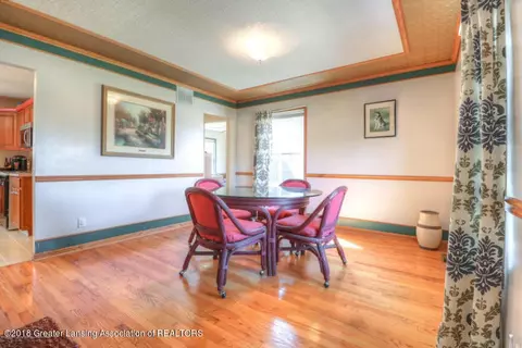 1977 W Herbison Rd, Dewitt, MI 48820 photo 5