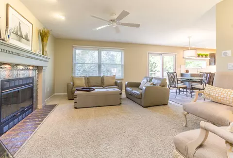 1320 Lacosta Dr, Dewitt, MI 48820 photo 5