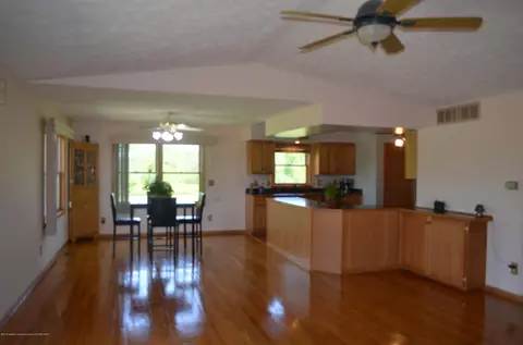 8780 W Cutler Rd, Dewitt, MI 48820 photo 8
