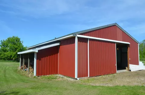 8780 W Cutler Rd, Dewitt, MI 48820 photo 2