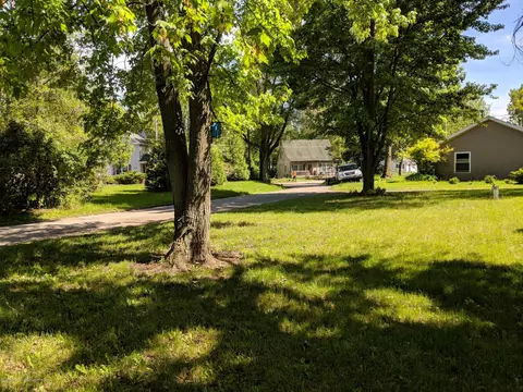 15430 Circle Dr, Bath, MI 48808 photo 3