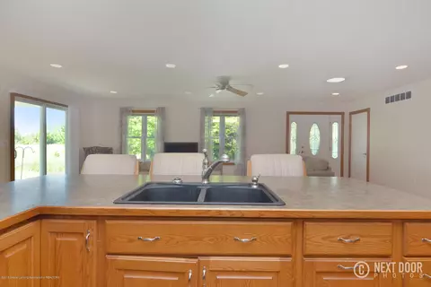 2709 W Beard Rd, Perry, MI 48872 photo 9
