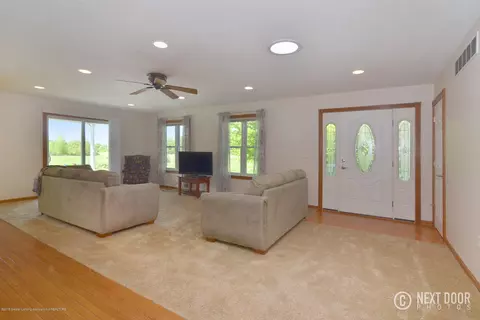 2709 W Beard Rd, Perry, MI 48872 photo 3