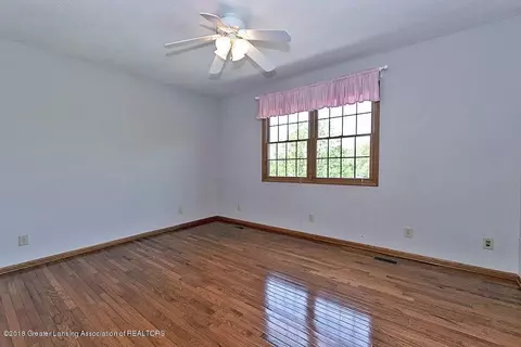 4601 Dunmorrow Dr, Okemos, MI 48864 photo 31