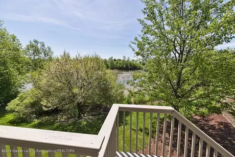 4601 Dunmorrow Dr, Okemos, MI 48864 photo 49