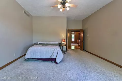 4601 Dunmorrow Dr, Okemos, MI 48864 photo 25