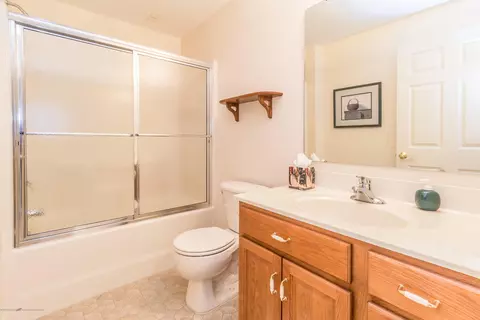 4138 Keepsake Ln, Lansing, MI 48906 photo 11