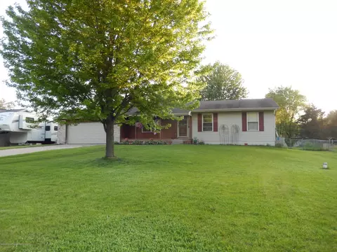 13378 Jennifer Dr, Perry, MI 48872 photo 1