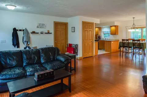 2350 Gilbert Rd, Lansing, MI 48911 photo 9