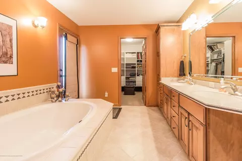 8990 W Howe Rd, Eagle, MI 48822 photo 22