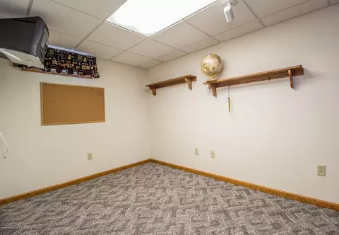 8990 W Howe Rd, Eagle, MI 48822 photo 29