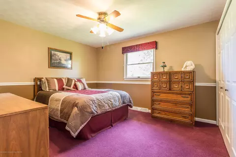 8990 W Howe Rd, Eagle, MI 48822 photo 23