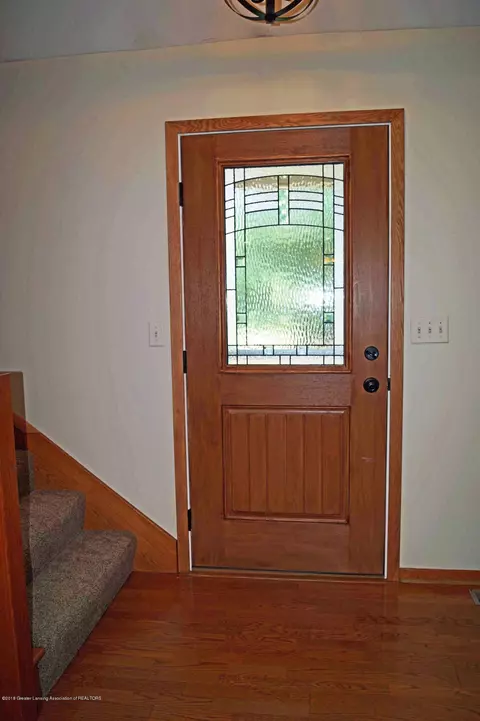 8157 Hunter Rd, Bath, MI 48808 photo 5