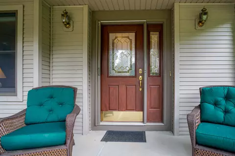 4132 Pine Tree Ln, Lansing, MI 48911 photo 15