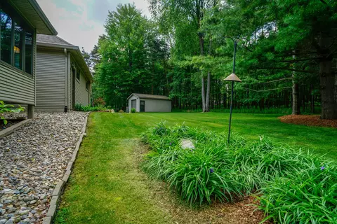 4132 Pine Tree Ln, Lansing, MI 48911 photo 61