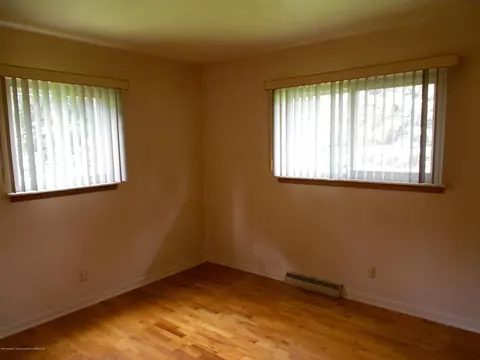 1385 Primrose Ln, Dewitt, MI 48820 photo 5