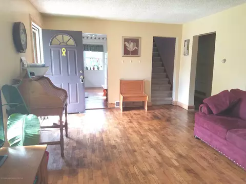 13834 Main St, Bath, MI 48808 photo 8