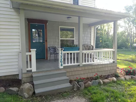13564 Walnut St, Bath, MI 48808 photo 3