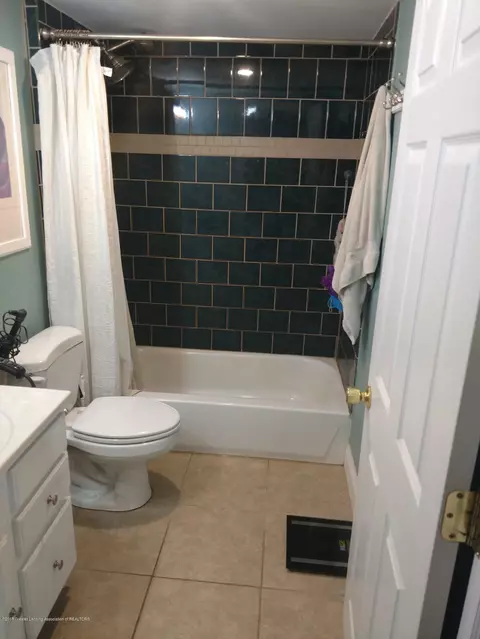 13564 Walnut St, Bath, MI 48808 photo 39