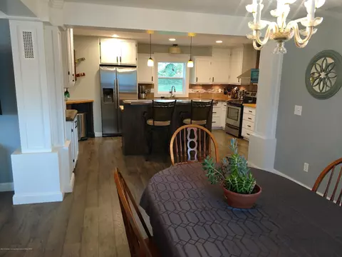 13564 Walnut St, Bath, MI 48808 photo 15