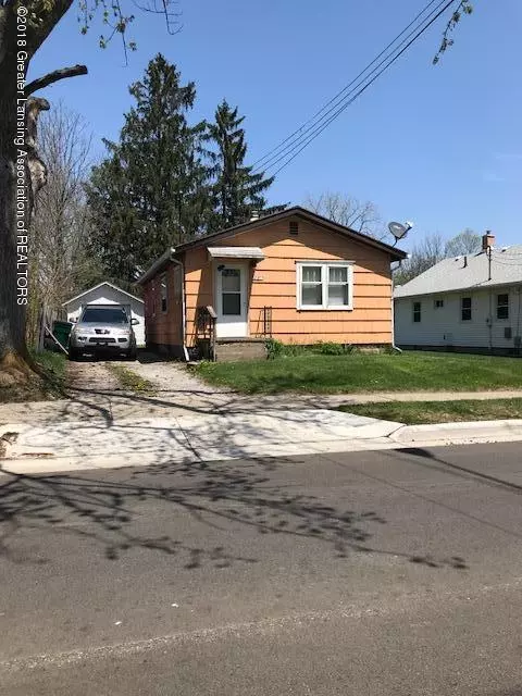 321 E Cavanaugh Rd, Lansing, MI 48910 photo 1