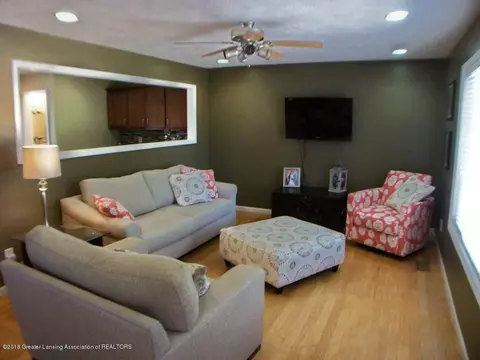 1768 E Stoll Rd, Lansing, MI 48906 photo 7