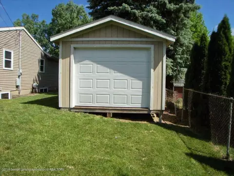 1768 E Stoll Rd, Lansing, MI 48906 photo 39
