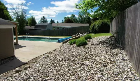 1768 E Stoll Rd, Lansing, MI 48906 photo 35