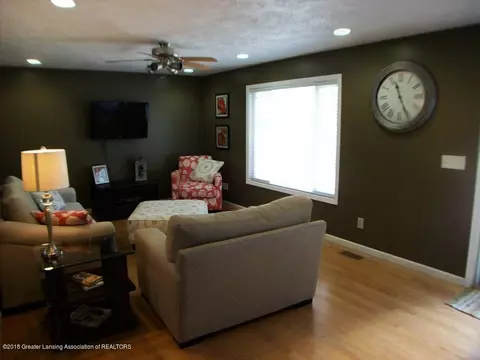 1768 E Stoll Rd, Lansing, MI 48906 photo 9