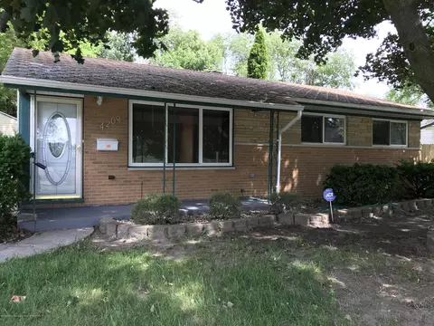 4209 Wainwright Ave, Lansing, MI 48911 photo 2