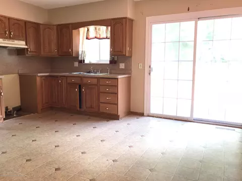 4209 Wainwright Ave, Lansing, MI 48911 photo 5