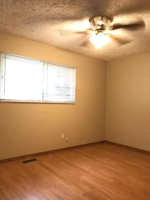 4209 Wainwright Ave, Lansing, MI 48911 photo 20