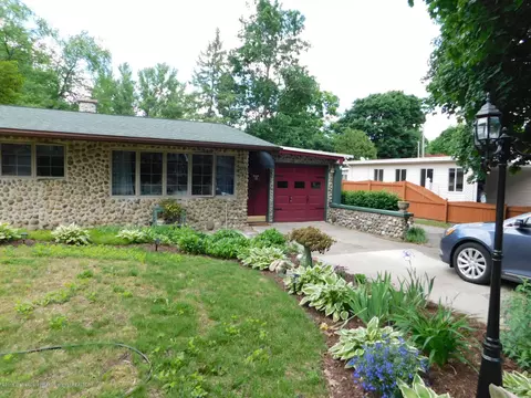 559 E South St, Mason, MI 48854 photo 24